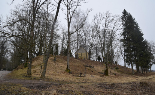 13_Kurtuvėnų piliakalnis.jpg